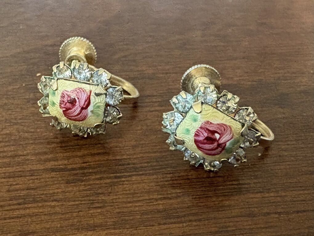 Vintage Enamel Rose Screw Back Earrings
