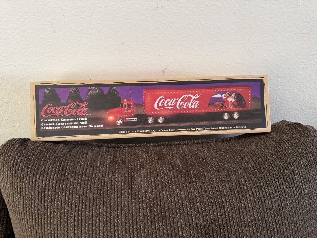 Coca-Cola Light Up Christmas Caravan Toy Truck
