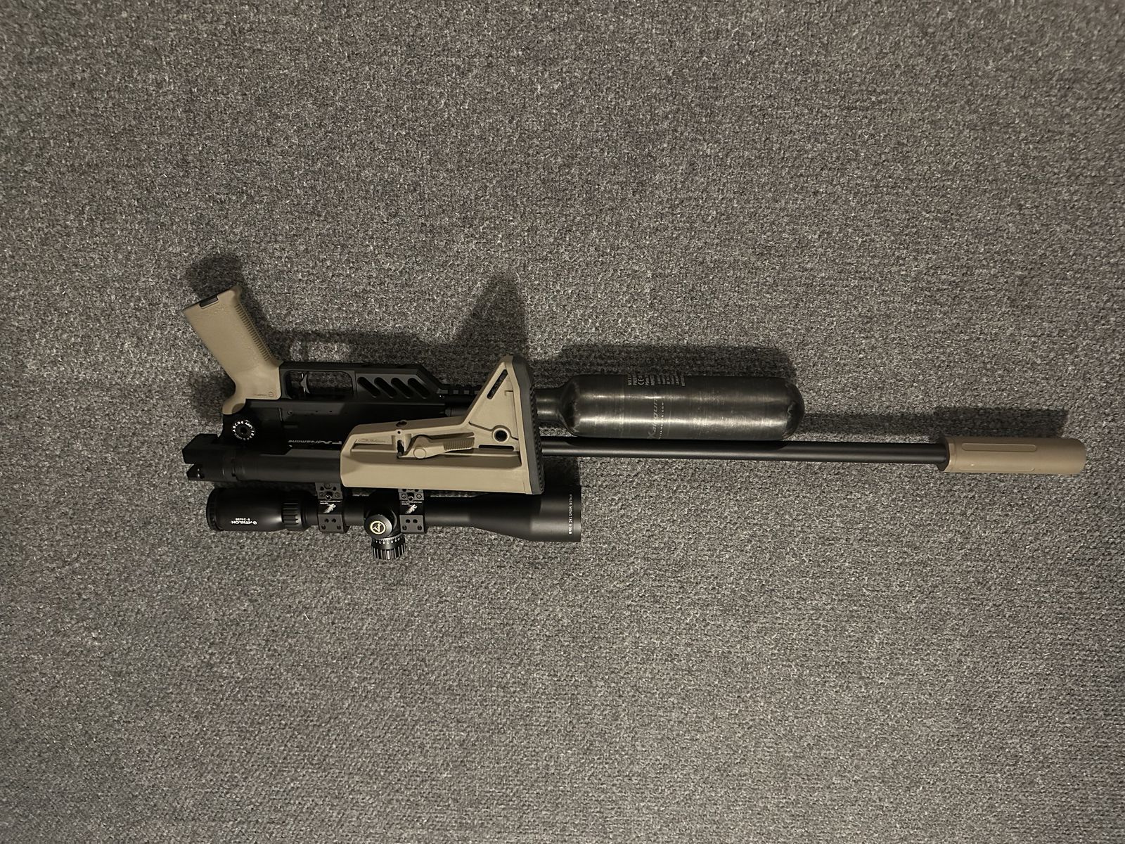 Main image 4