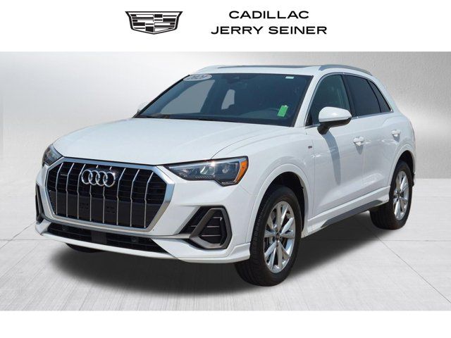 2022 Audi Q3 quattro S line Premium 45 TFSI