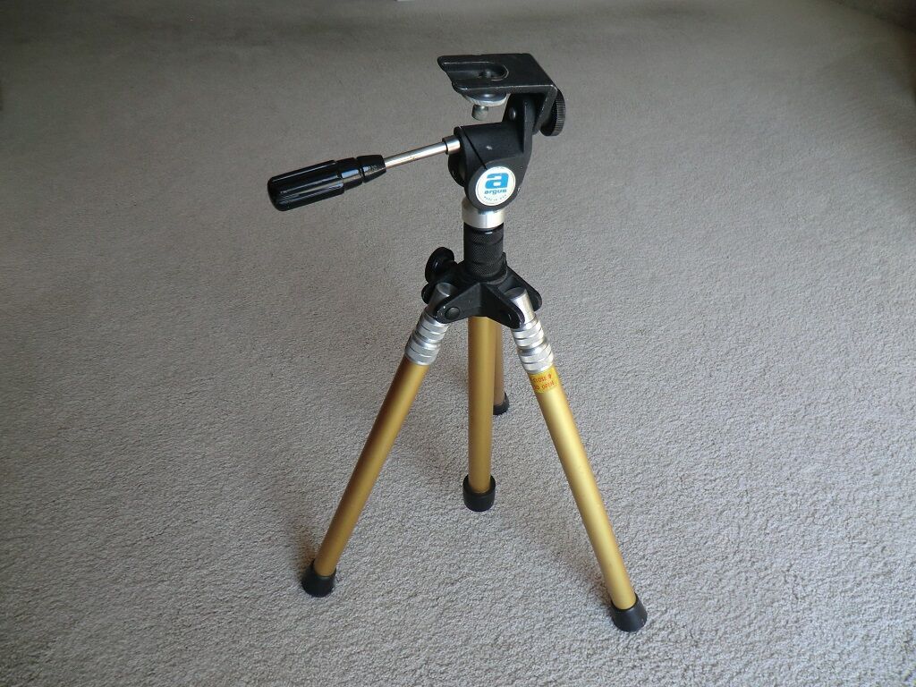 Vintage Argus Tripod with tilt, pan and a removable camera mount