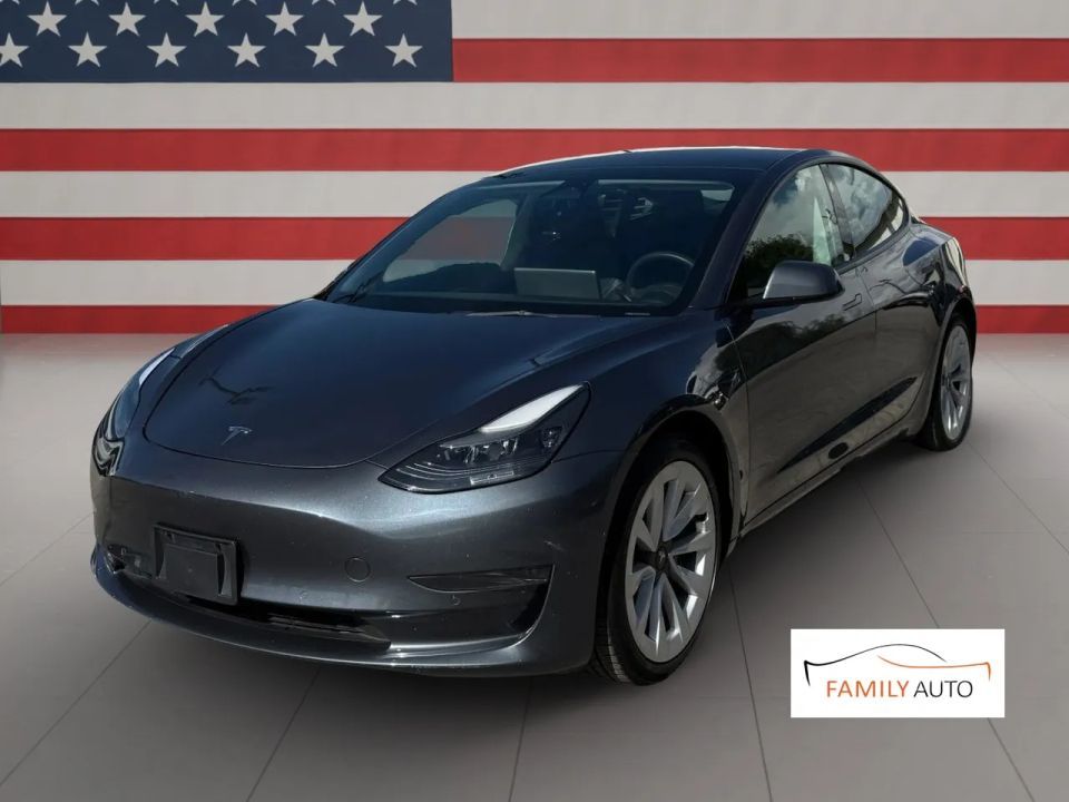 2022 Tesla Model 3 Long Range