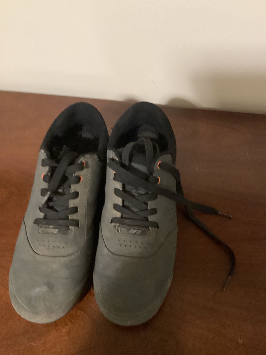 Specialized mountain biking shoes, men’s size 10 or 10.5. Clip in