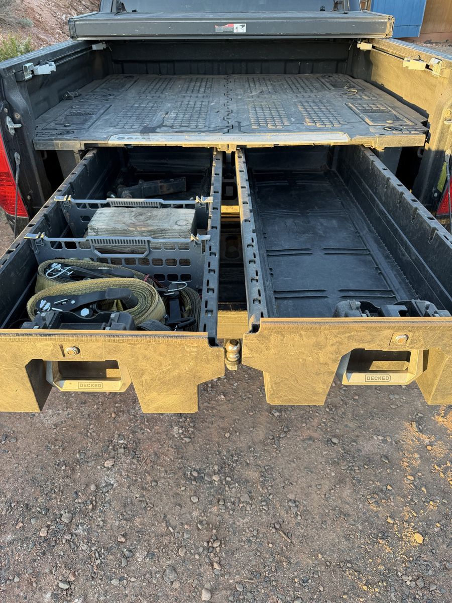 Decked drawer system 5.5 ft