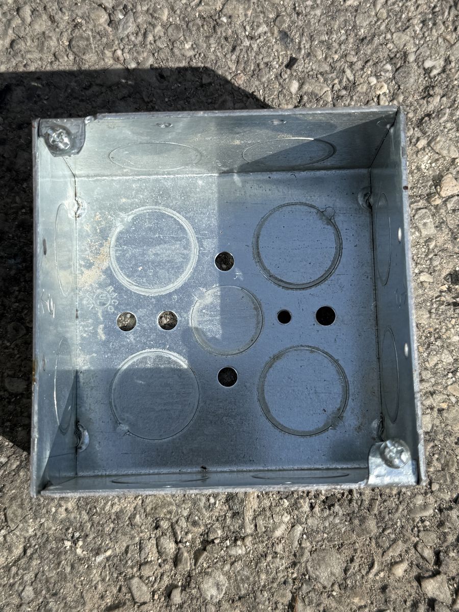 Main image 10