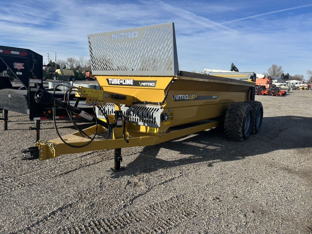 Tubeline Manure Spreader