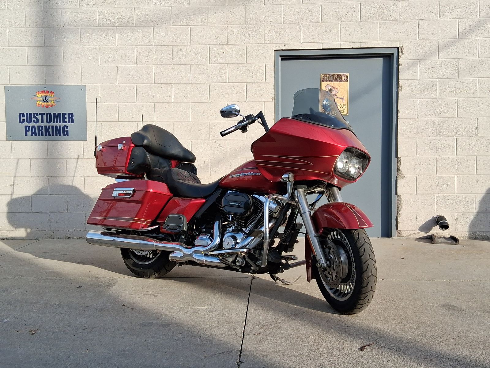 2013 Harley-Davidson Road Glide Ultra (FLTRU)
