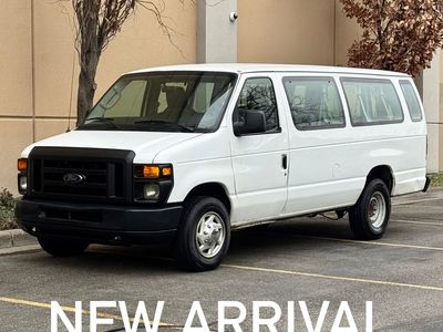 2009 Ford E-Series E-350 SD XLT
