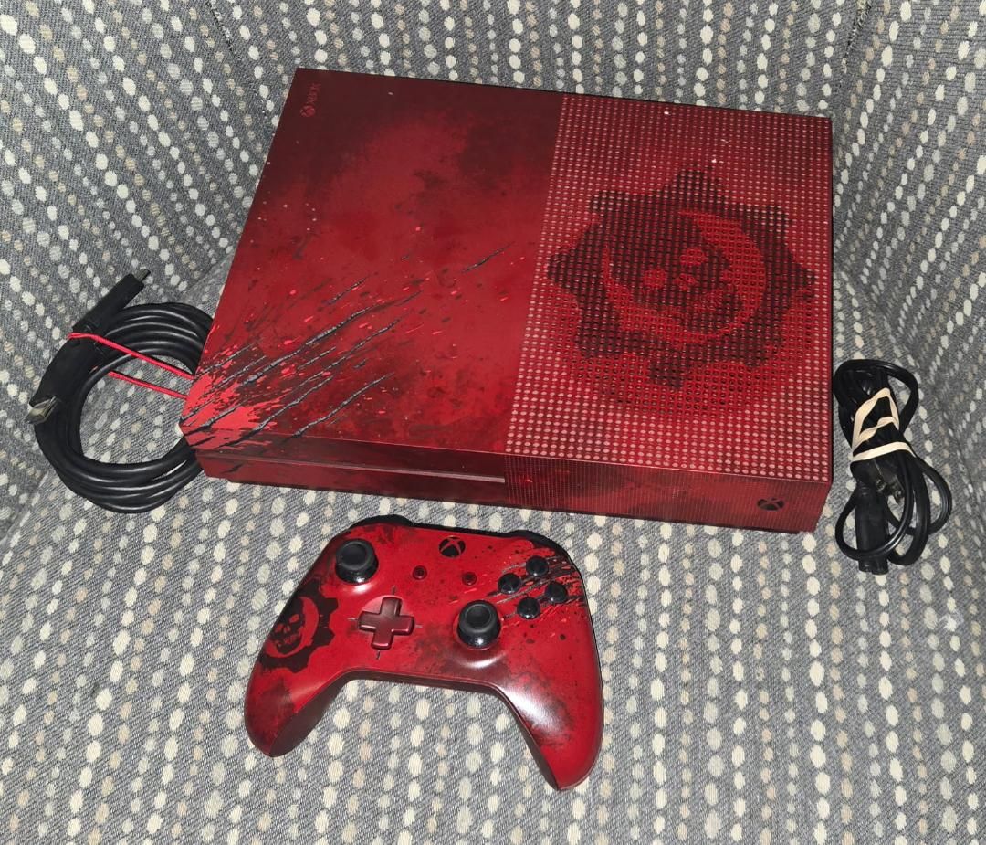 Gears of War 2tb Xbox One S with matching controller! trades considered!