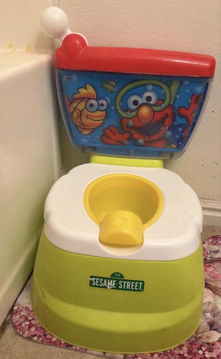 Sesame Street Elmo Potty Training Chair Toilet