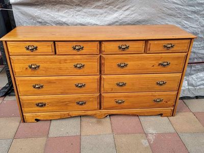 10 Drawer Solid Wood Dresser