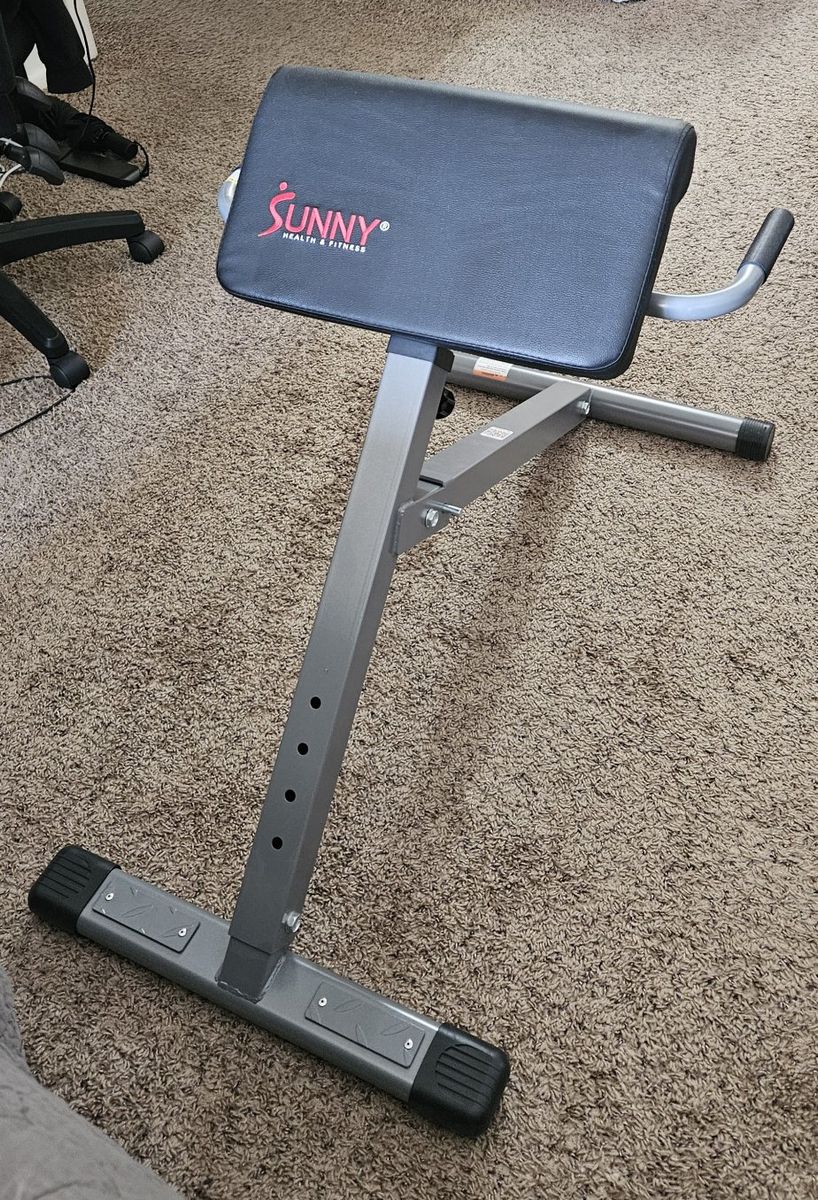 Hyperextension bench