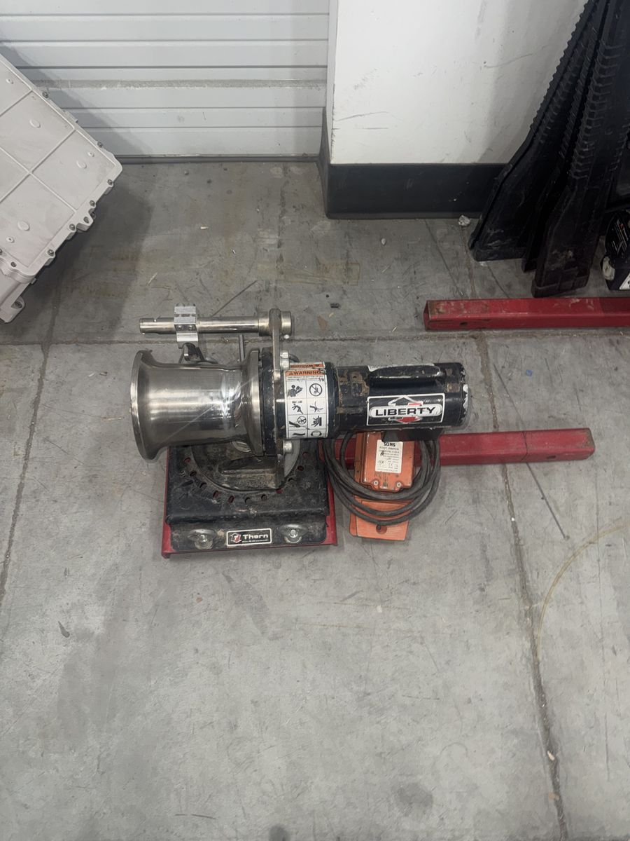 Thern Electric Winch – Tower / Telecom / Industrial Use (1,000 lb Capacity)