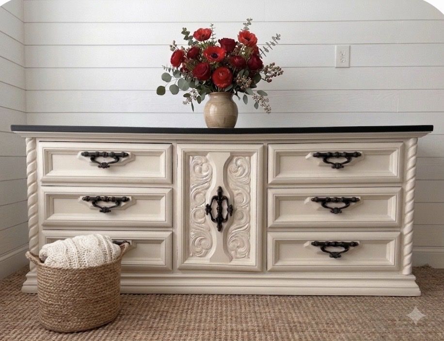 White nine drawer dresser 