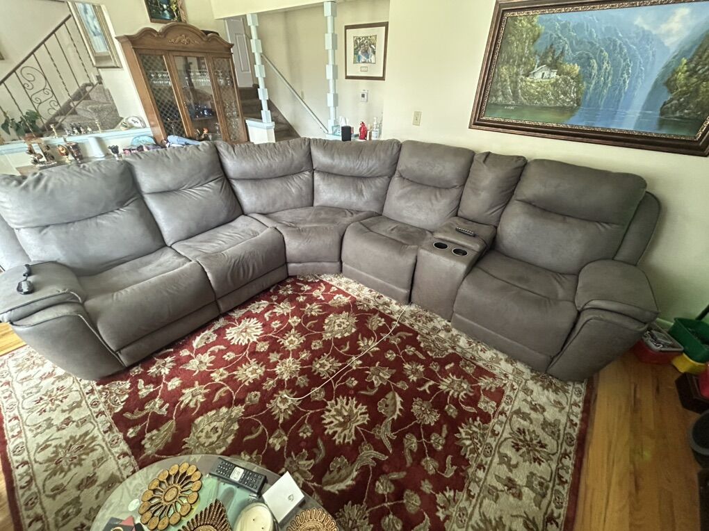 Southern Motion SoCozi Power Recliner Sectional