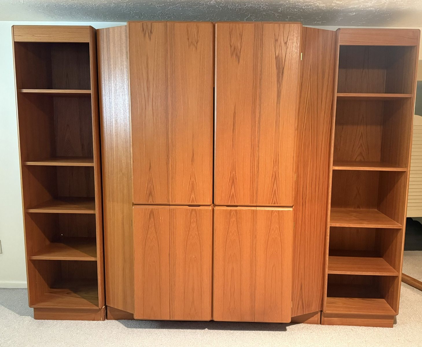 6 piece Oak Entertainment Center