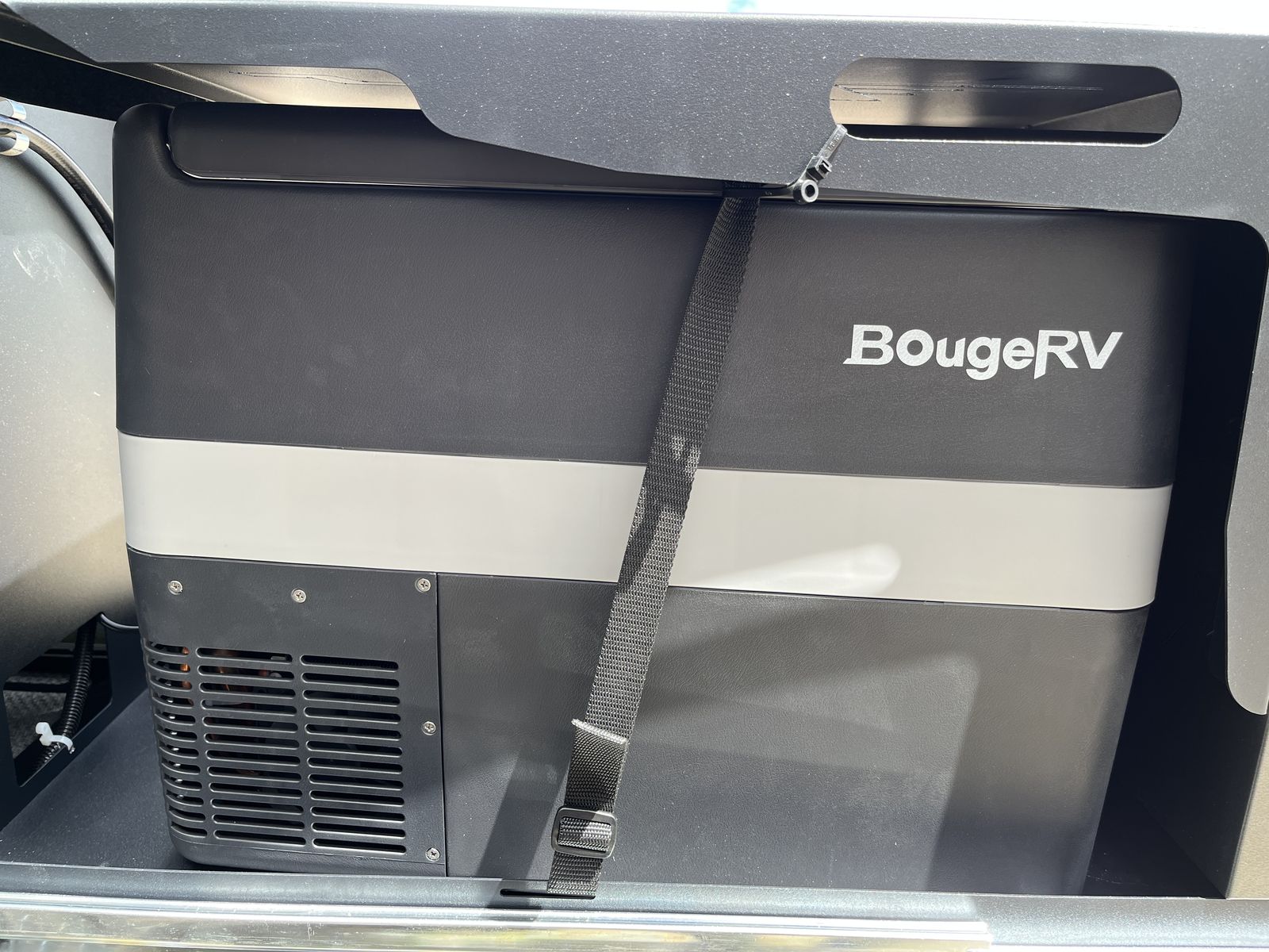 Main image 30