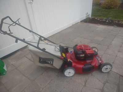 Lawn mower "Toro" 6.75 HP self-propelled