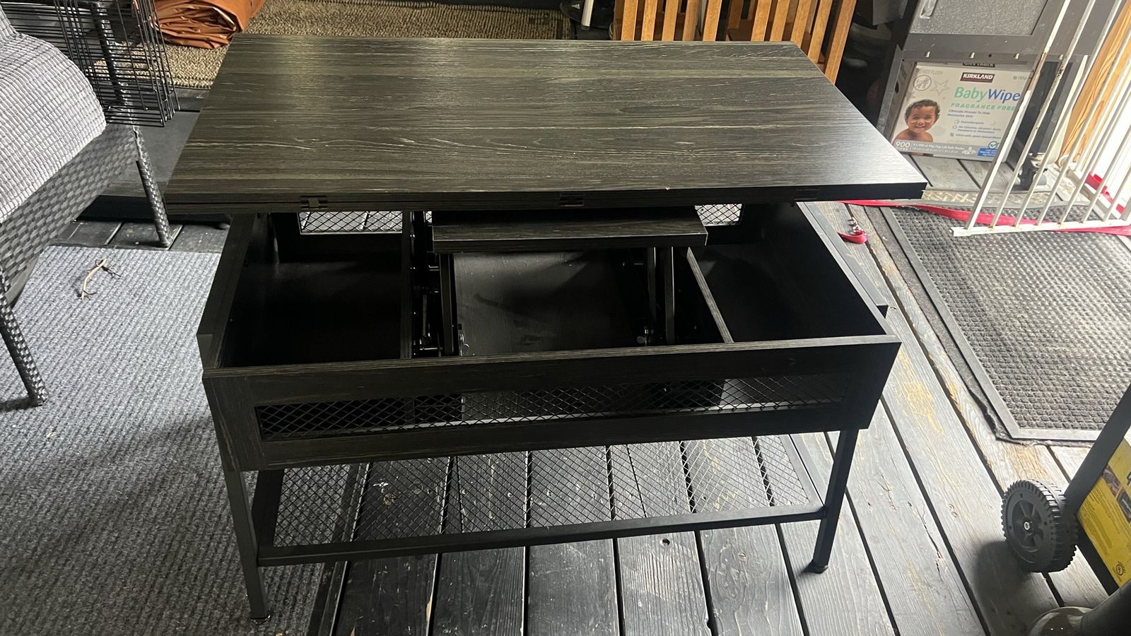 Lift Top Convertible Coffee Table with Hidden Storage,