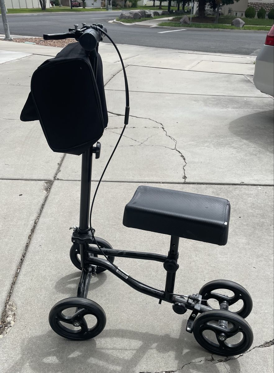 Medical Knee Scooter 