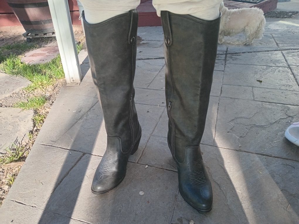 Mossimo Esmeralda Charcoal High Boots, Size 8