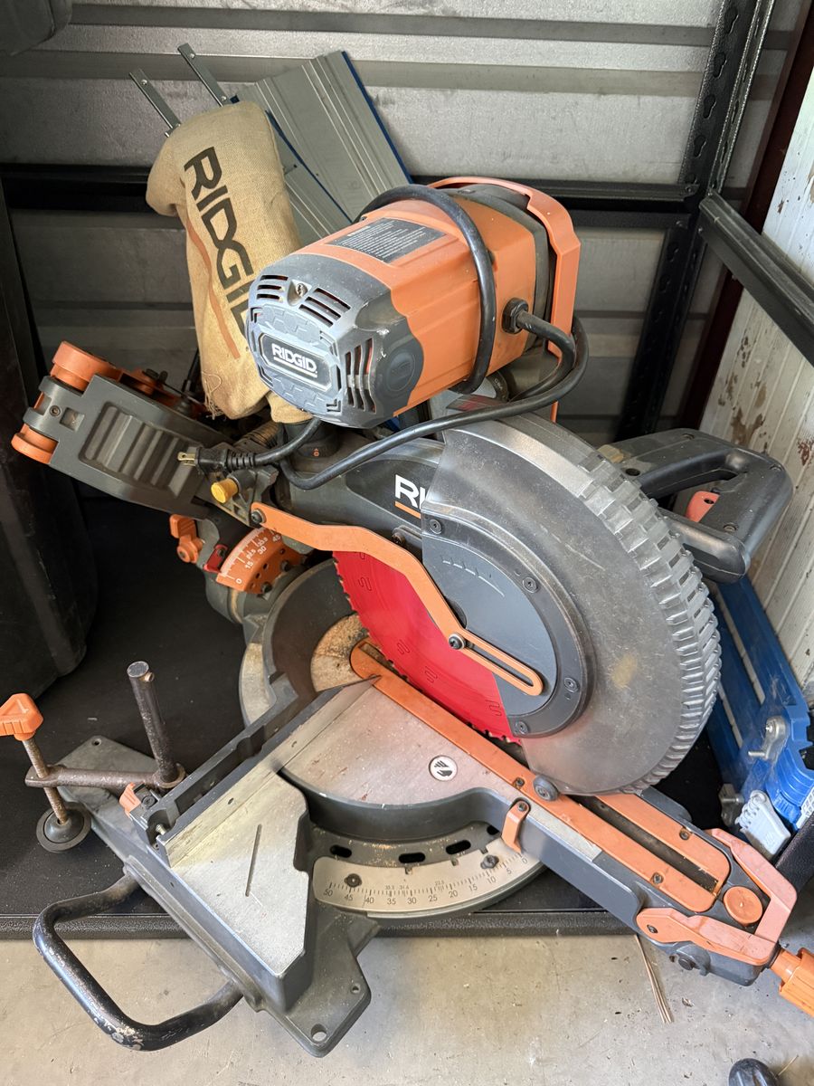 Ridgid 12in Sliding Miter Saw