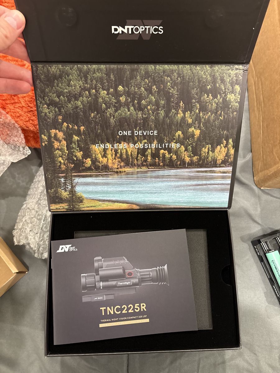 Thermal and Day/Night Vision Scope