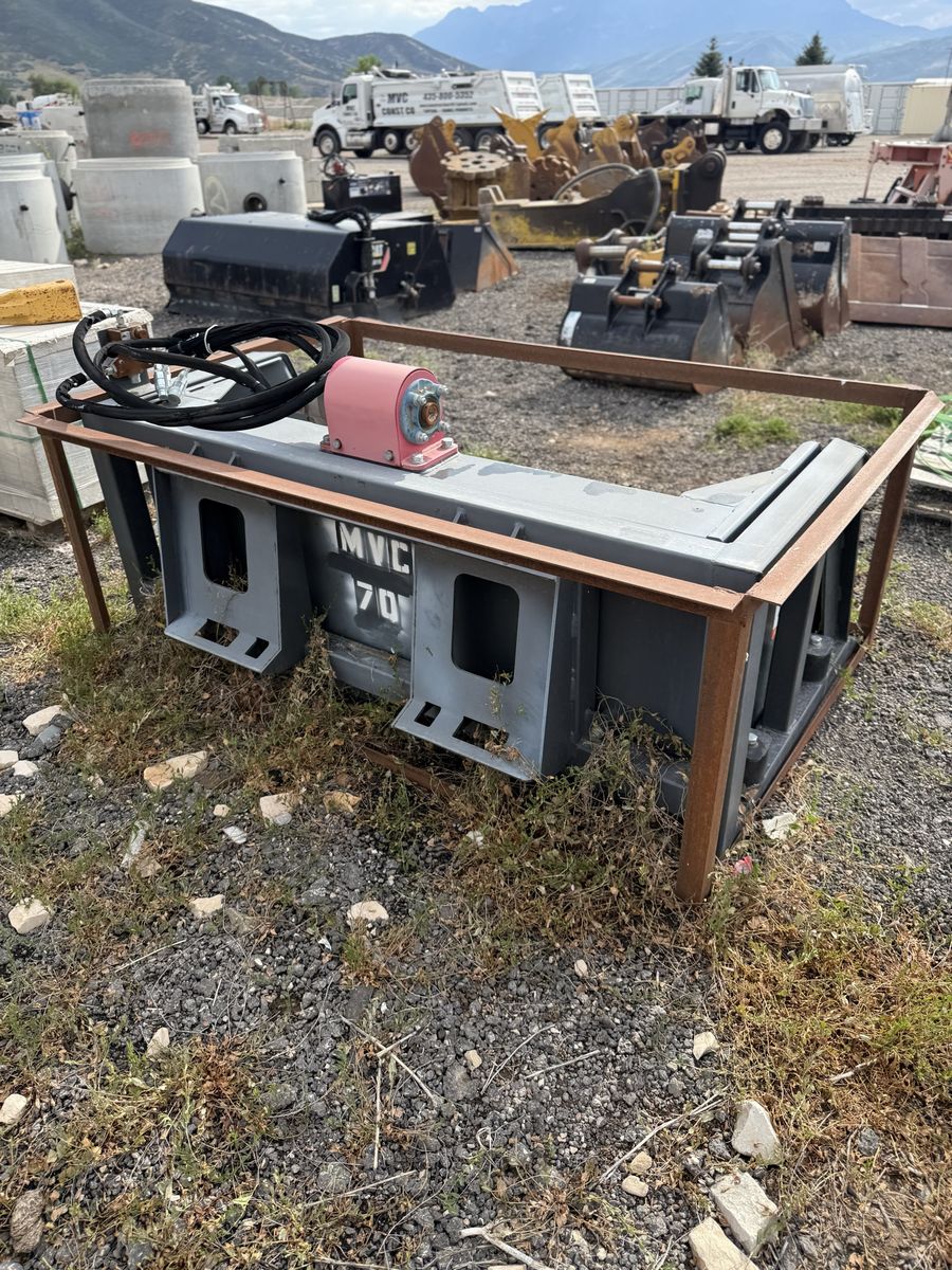 Main image 2