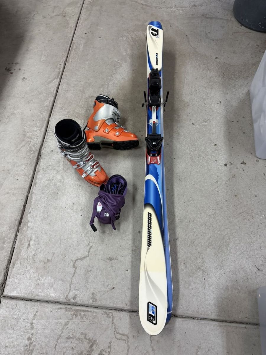 Garmont AT Ski Boots Size 29.0 with Freeride Skis and Skins