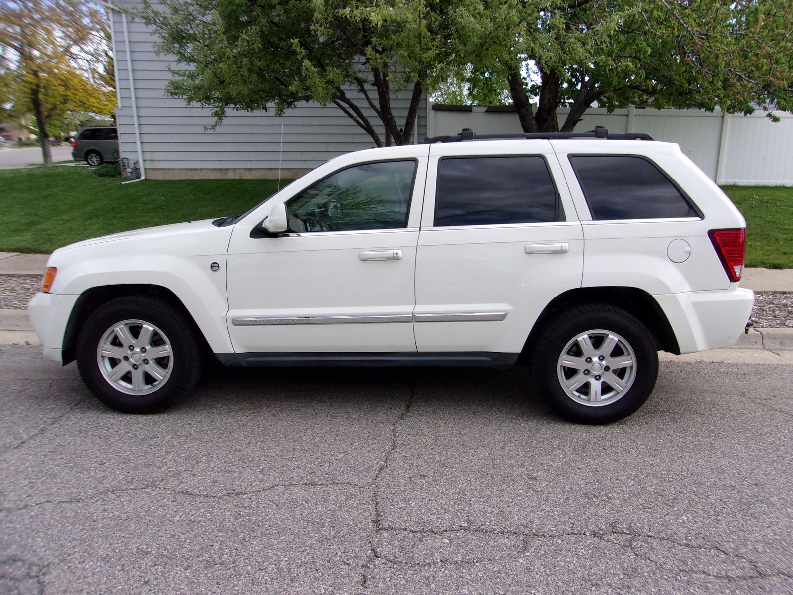 2009 JEEP GRAND CHEROKEE Limited