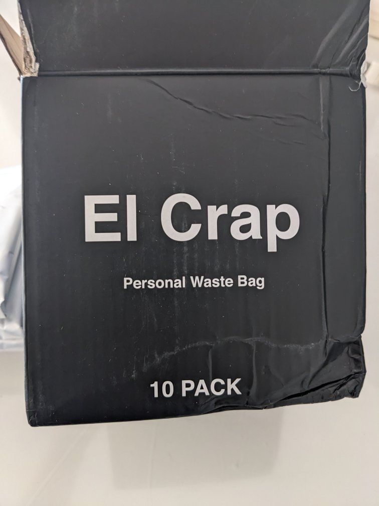 El crap waste bag toilet kit  hiking