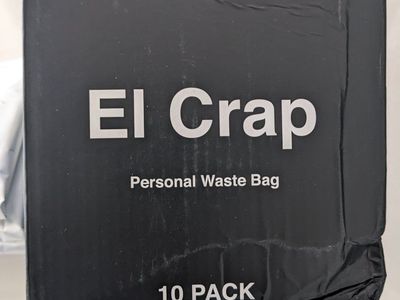 El crap waste bag toilet kit hiking