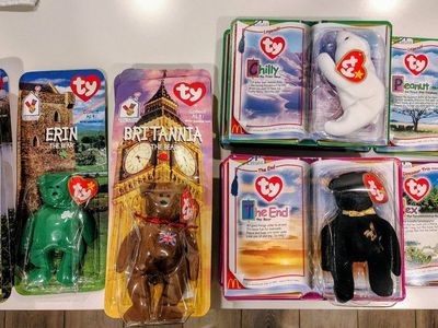 RARE misprint Teenie Beanie Babies International