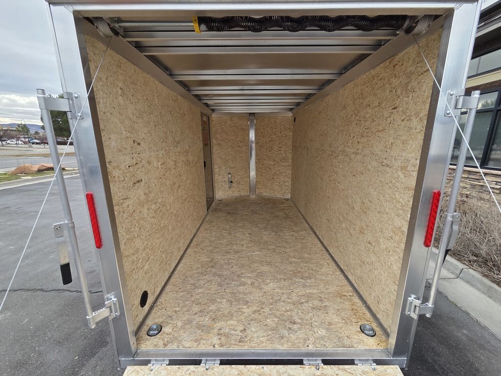 Main image 25