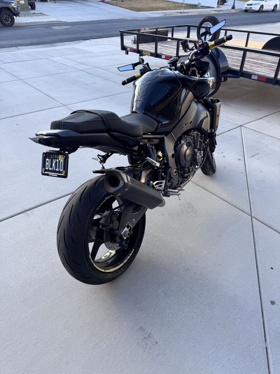 2022 Yamaha MT-10