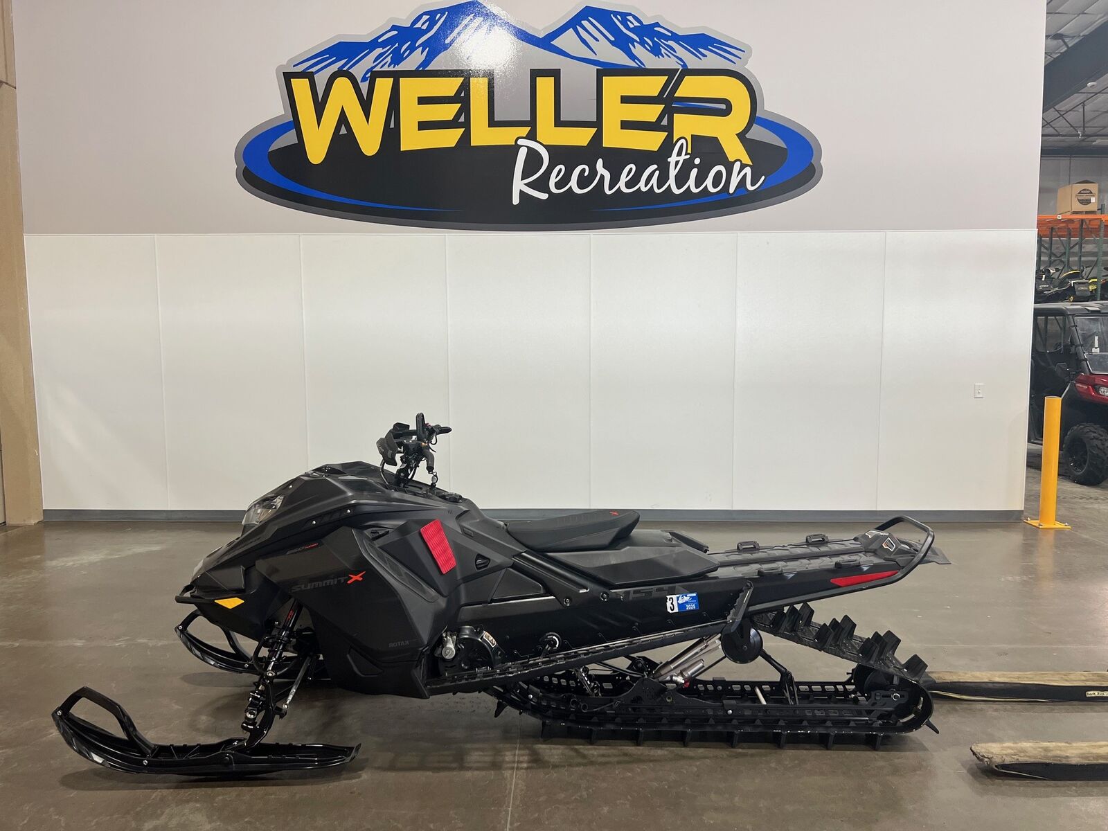 2022 SKI-DOO SUMMIT EXPERT TURBO 154       BLACK