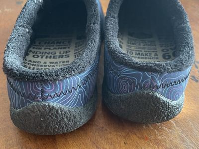 Women’s Keen waterproof clogs size 8.5