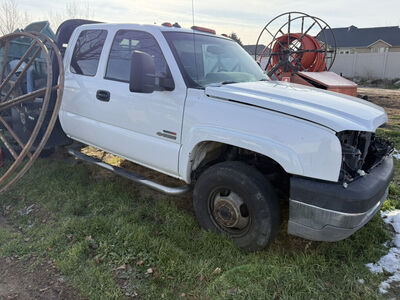 2003 CHEVROLET SILVERADO 3500 LS