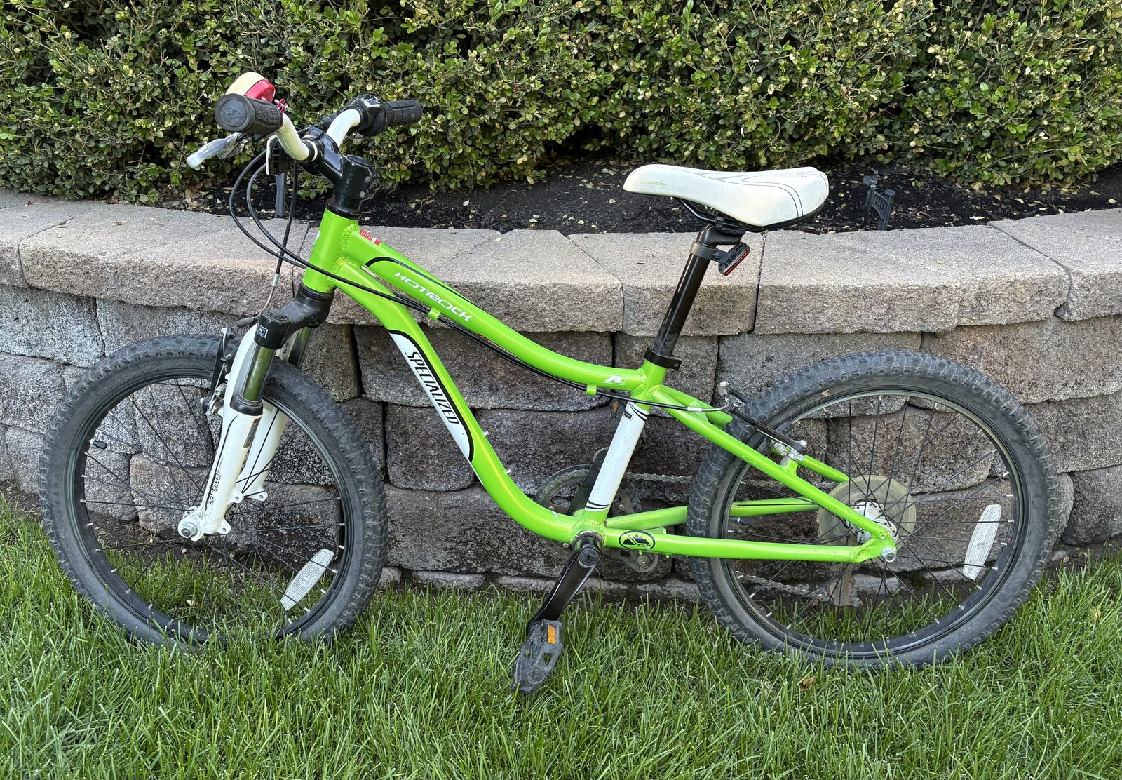 Kids 20 inch Specialized mountain bike