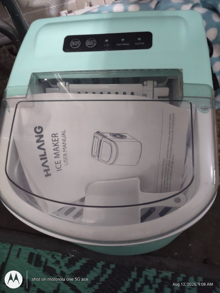 HAILANG Portable Countertop Ice Maker - Mint Green