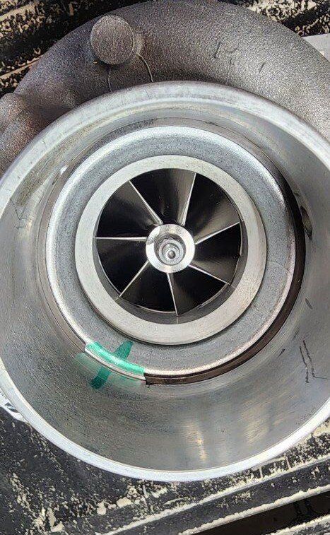 Cummins Holset Turbo 4956094RX 3781171