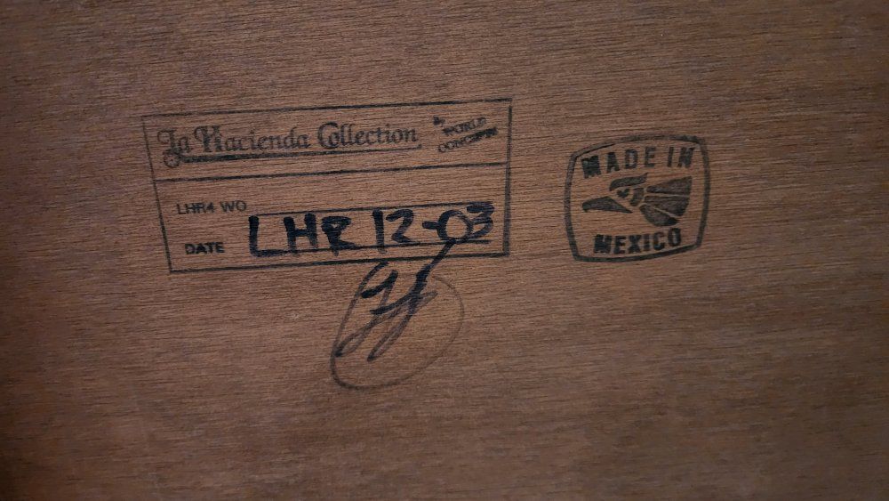 Main image 7