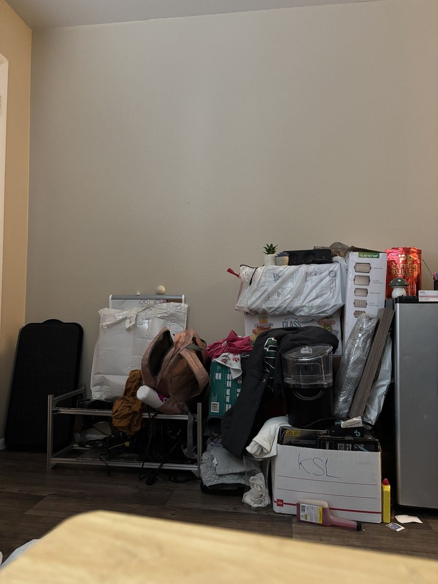 Main image 4