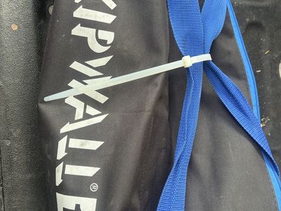 Zipwall 10 spring barrier tool.