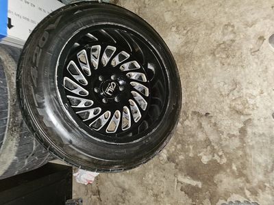 20x12 6x6.5 cali wheels trade