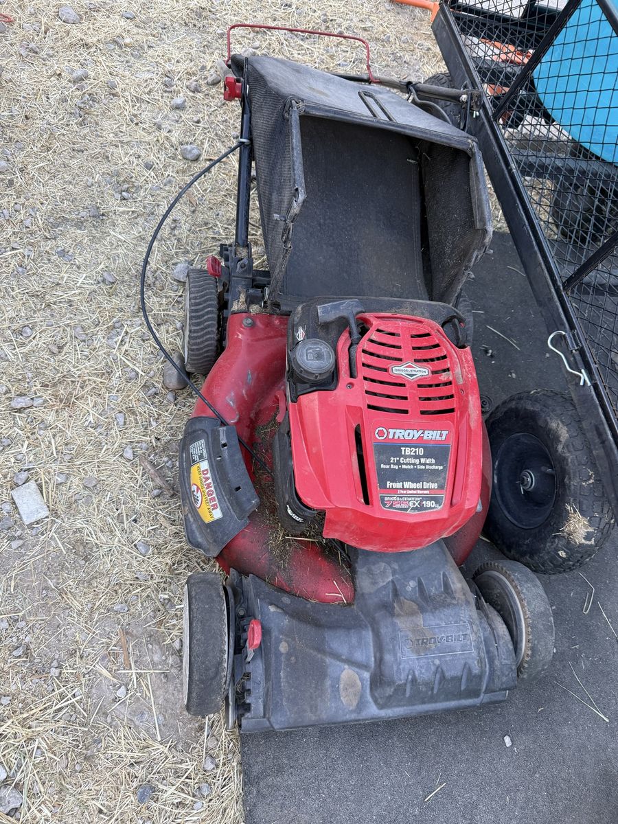 Non working Troy Bilt lawn mower