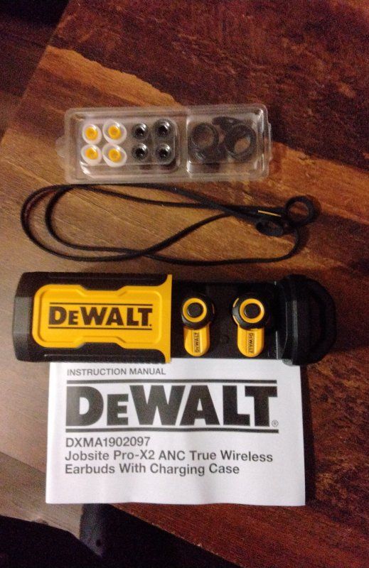 DeWalt Jobsite IP54 wr Pro-X2 Earbuds