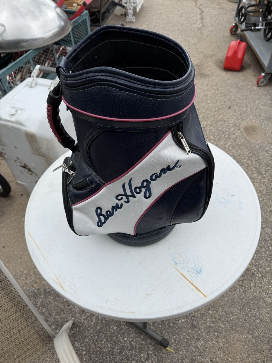Ben Hogan Vintage Golf Club DEN CADDY-Navy Blue & White with Pink Trim