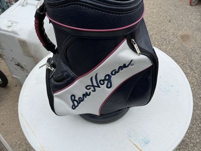 Ben Hogan Vintage Golf Club DEN CADDY-Navy Blue & White with Pink Trim