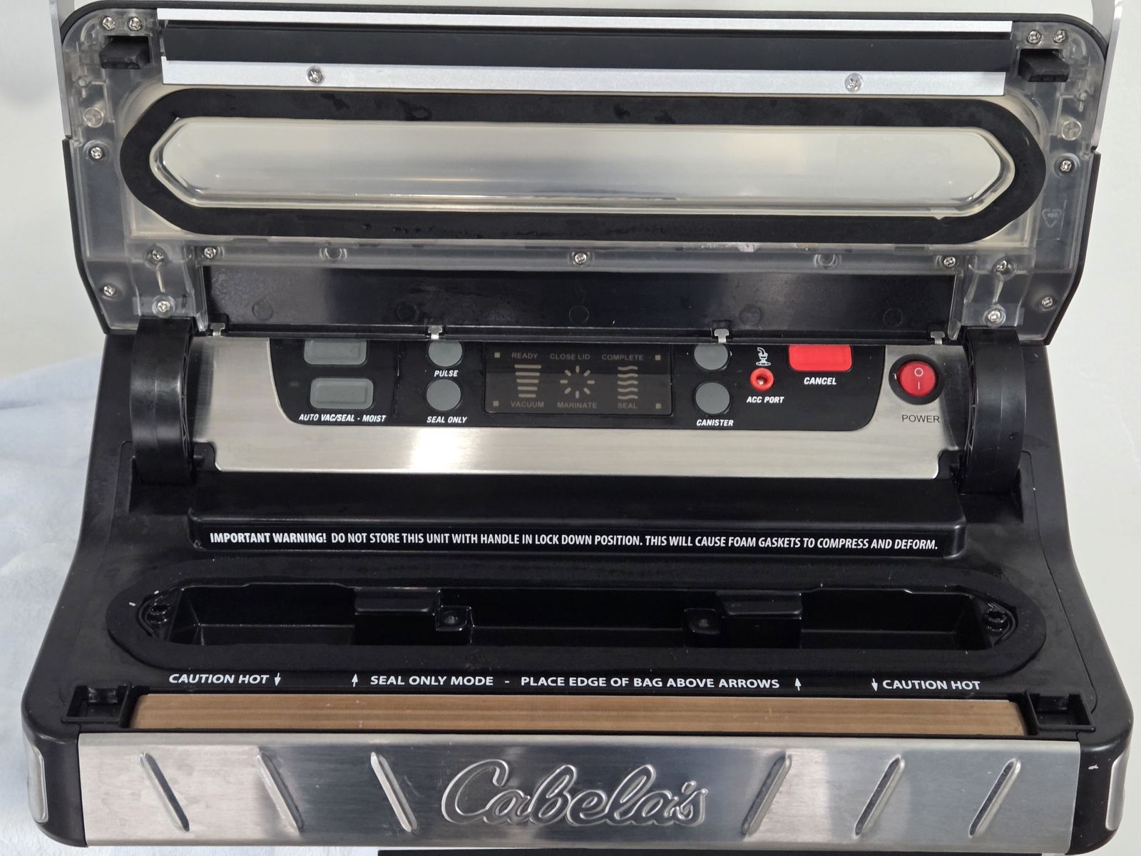 Cabela's Commercial-Grade Vacuum Sealer12" PreOwned, Sealer BagRoll included